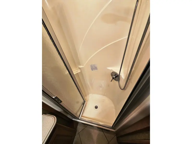 2014 WINNEBAGO ITASCA SUNCRUISER 38Q