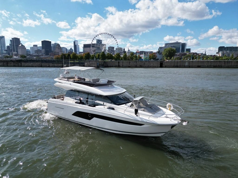 Prestige Yachts 520 Fly 2020 alt