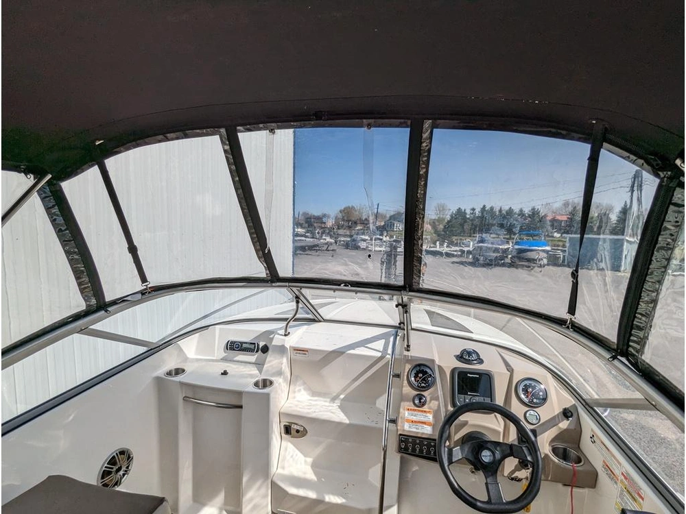 2015 Bayliner 642 Overnighter alt