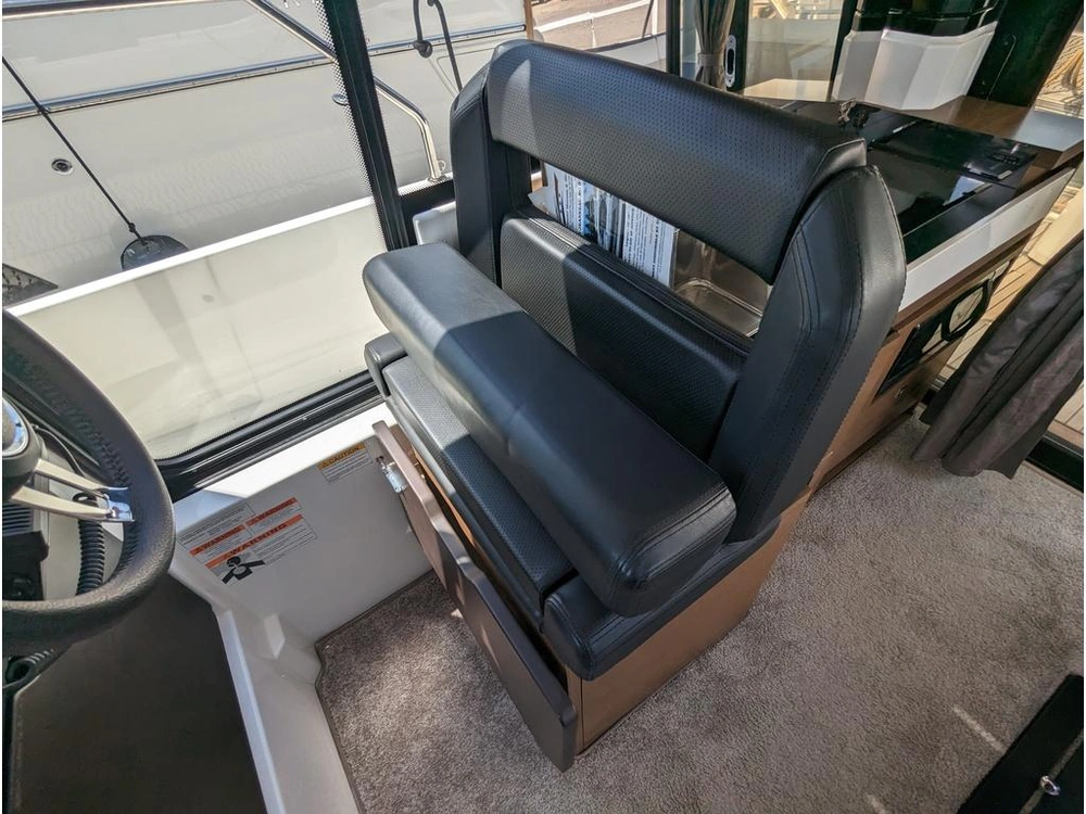 Jeanneau Nc 33 2018 alt