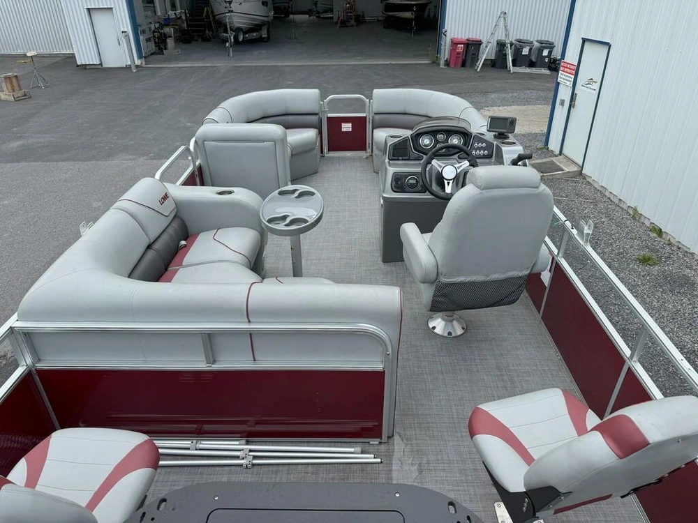 Lowe Boats Sport Fish 212 2019 alt