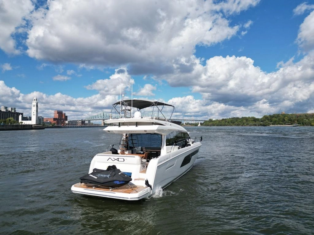 Prestige Yachts 520 Fly 2020 alt