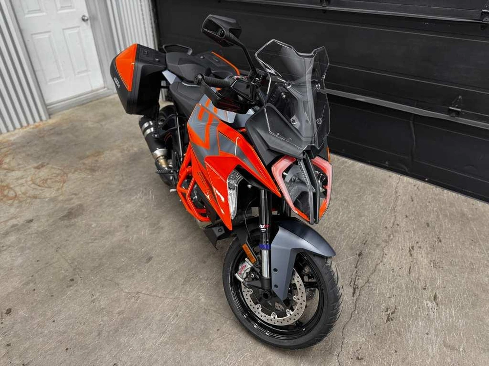 Ktm Super Duke Gt 2023 alt