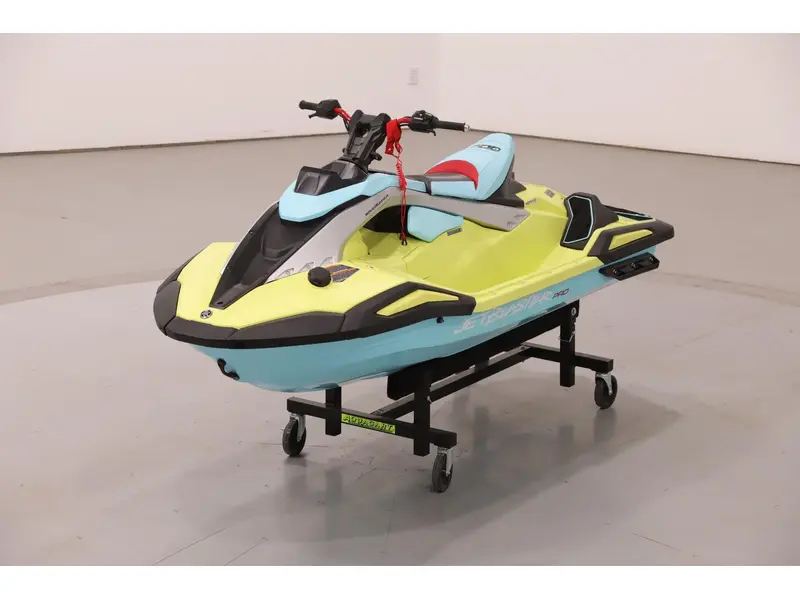 2025 Yamaha JETBLASTER PRO 2