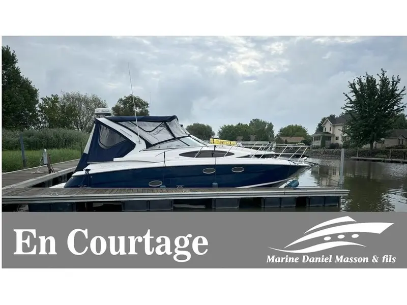 2010 Regal 3360