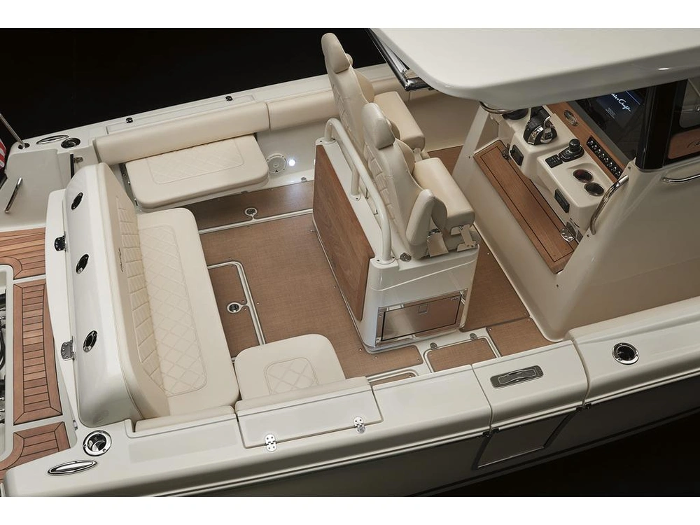 Chris-craft 30 Catalina 2026 alt