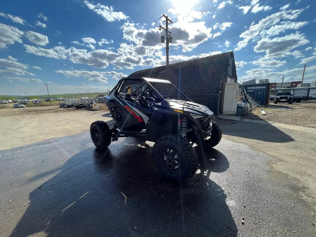 2023 Polaris Rzr Turbo R Ultimate 