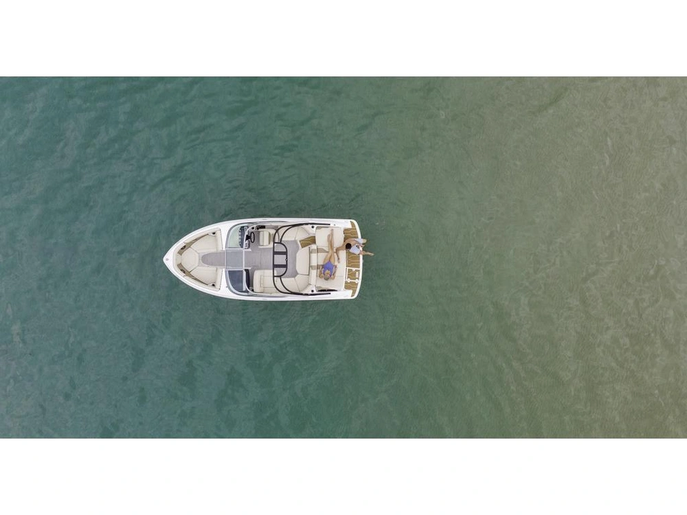 2026 Regal 2000 Es alt