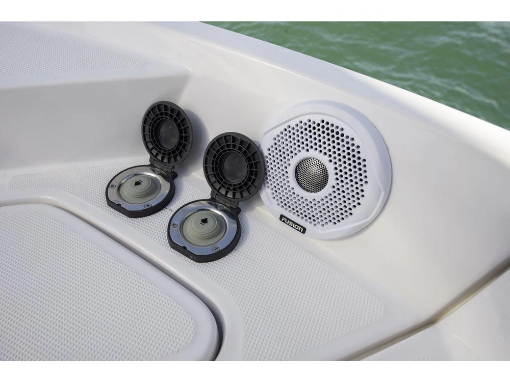 Regal 38 Flybridge 2026 alt