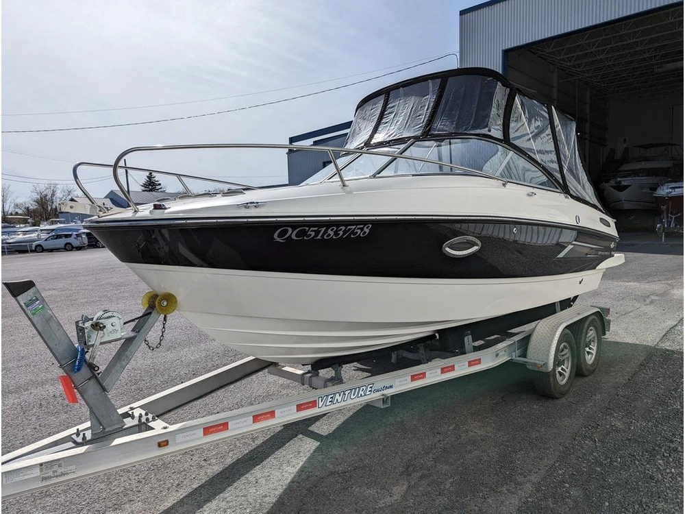 Bayliner 642 Overnighter 2015 alt