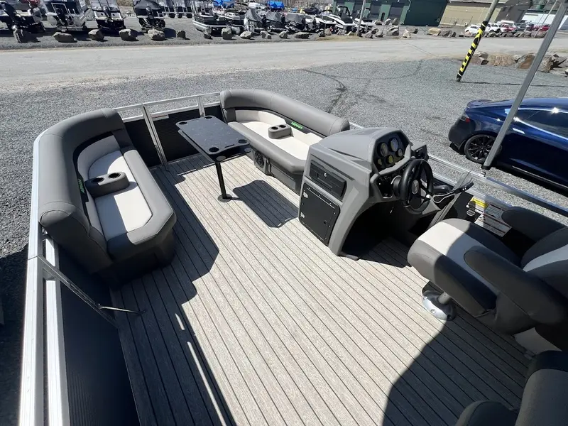 2025 Armada Saphir 19 SB