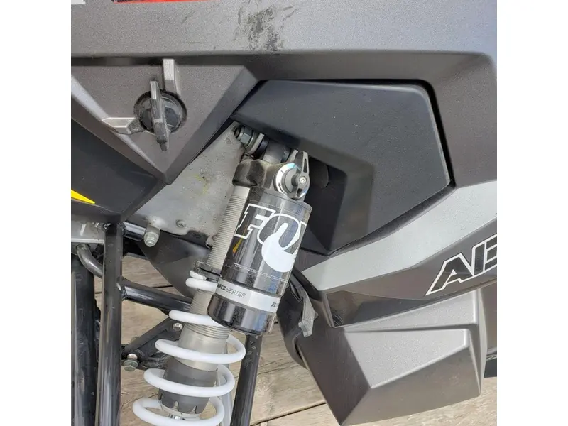 2019 Polaris 800 Switchback® Adventure 137 ES