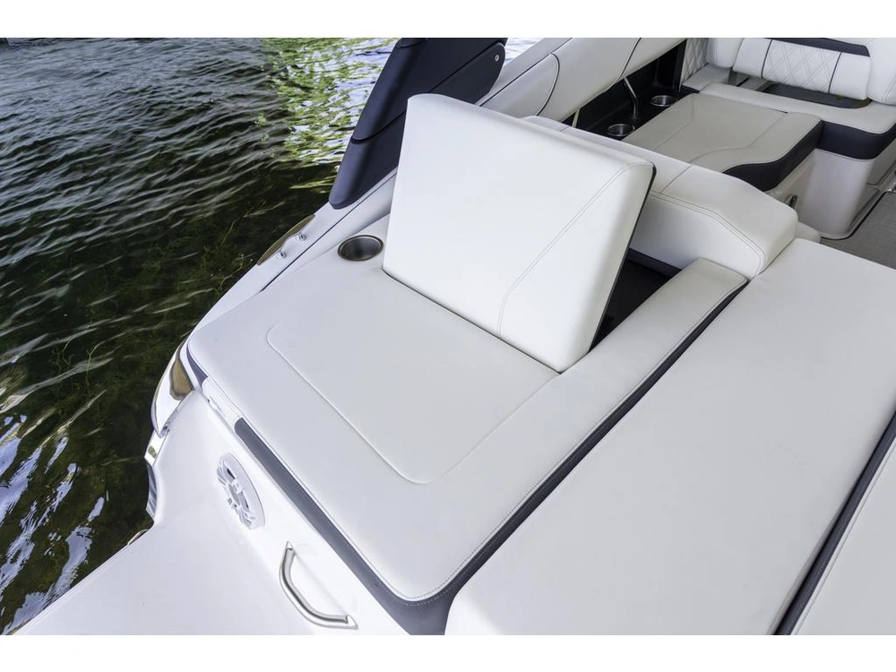 Regal Ls2 Surf 2026 alt