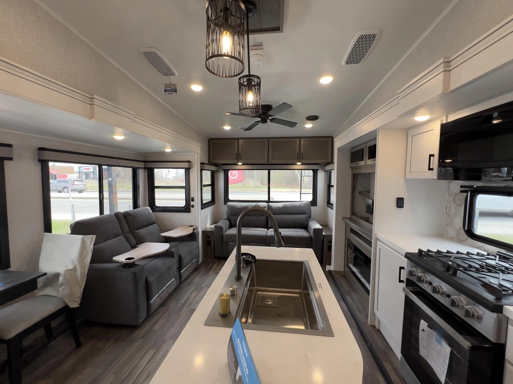 Jayco Eagle 355mbqs 2025 alt