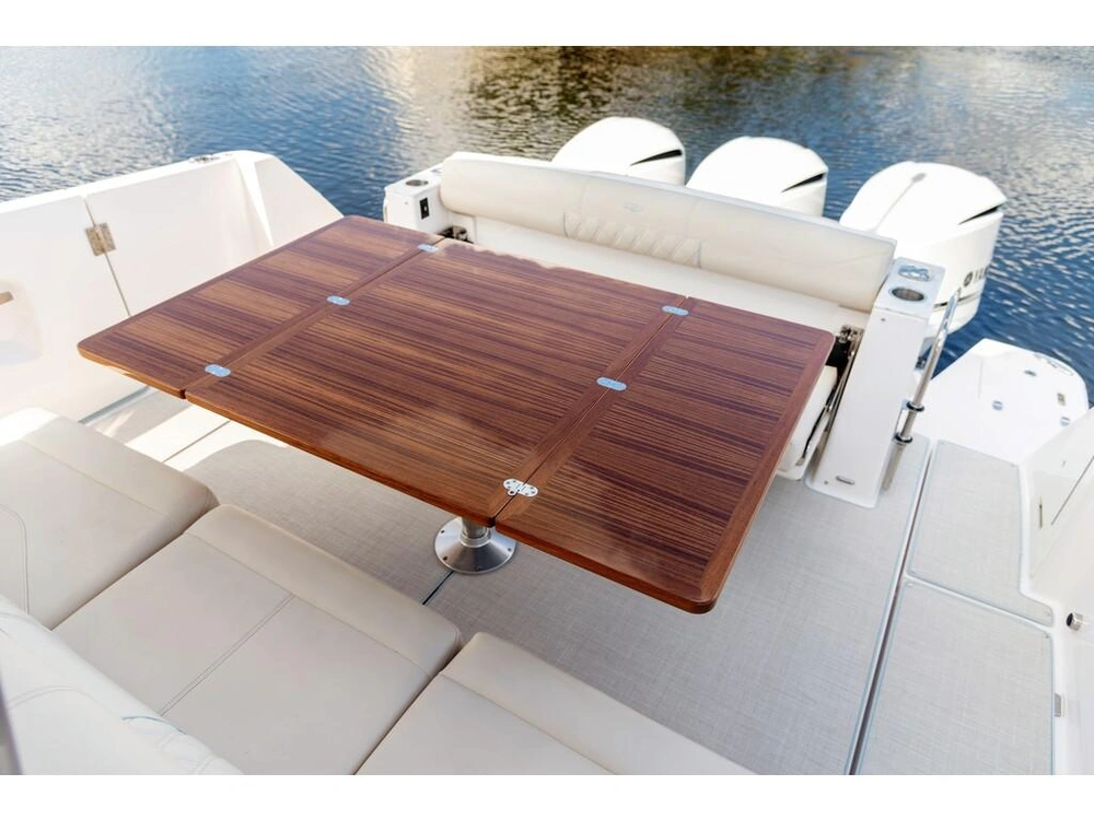 Regal Sav 38 2026 alt