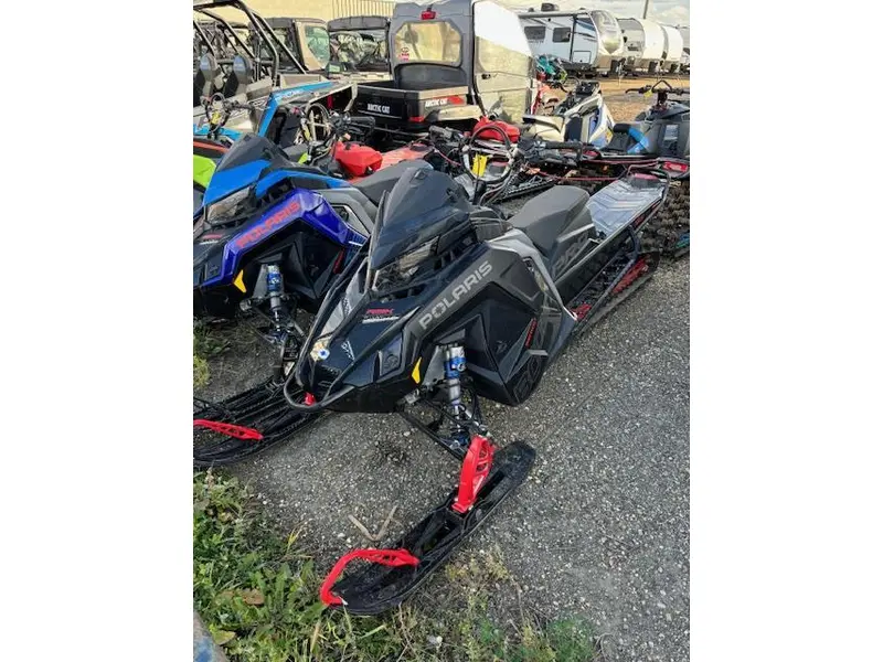 2023 Polaris PRO RMK Boost 165x2.75