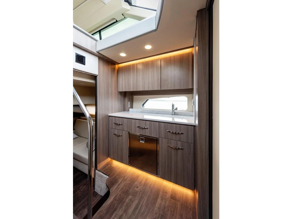 Regal 42 Xo 2026 alt