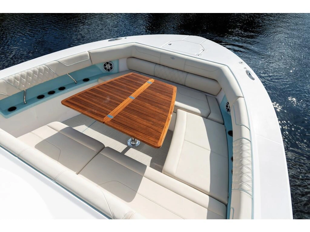 Regal Sav 38 2026 alt