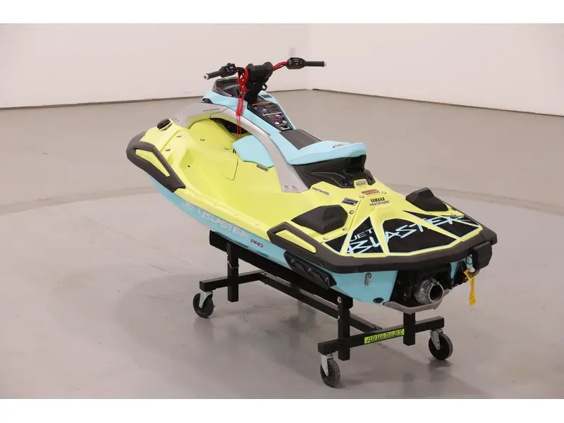 2025 Yamaha JETBLASTER PRO 2