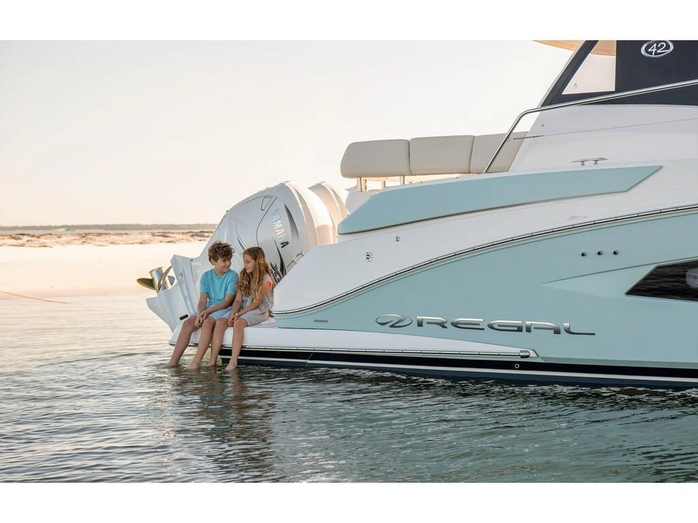 Regal 42 Xo 2026 alt