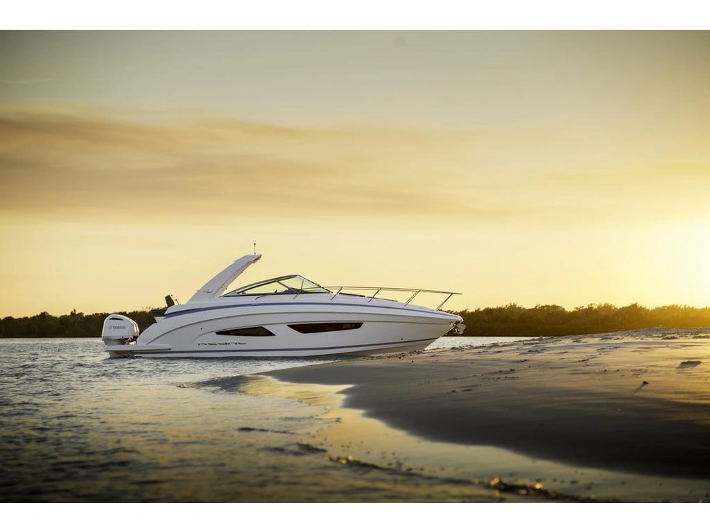 Regal 33xo 2026 alt