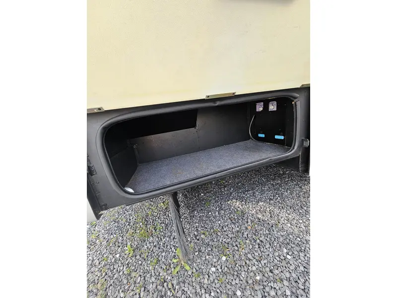 2014 WINNEBAGO ITASCA SUNCRUISER 38Q
