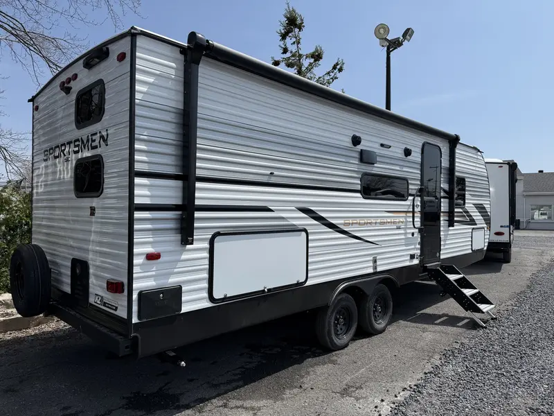 2025 KZ-RV SPORTSMEN SE 241BHKSE