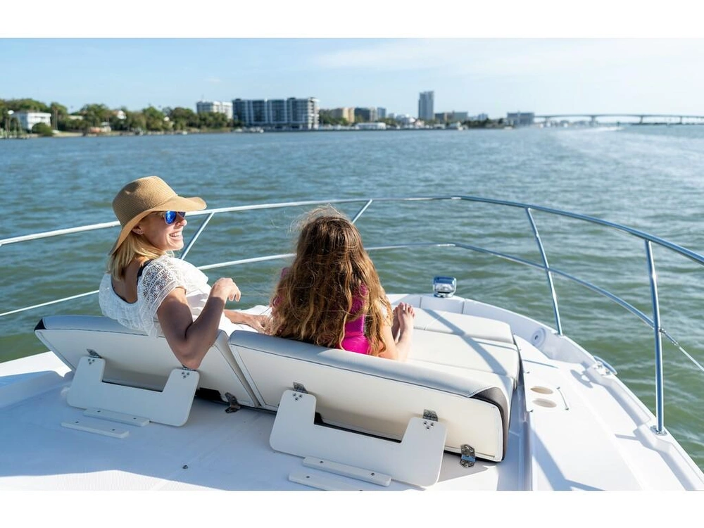 Regal 42 Xo 2026 alt