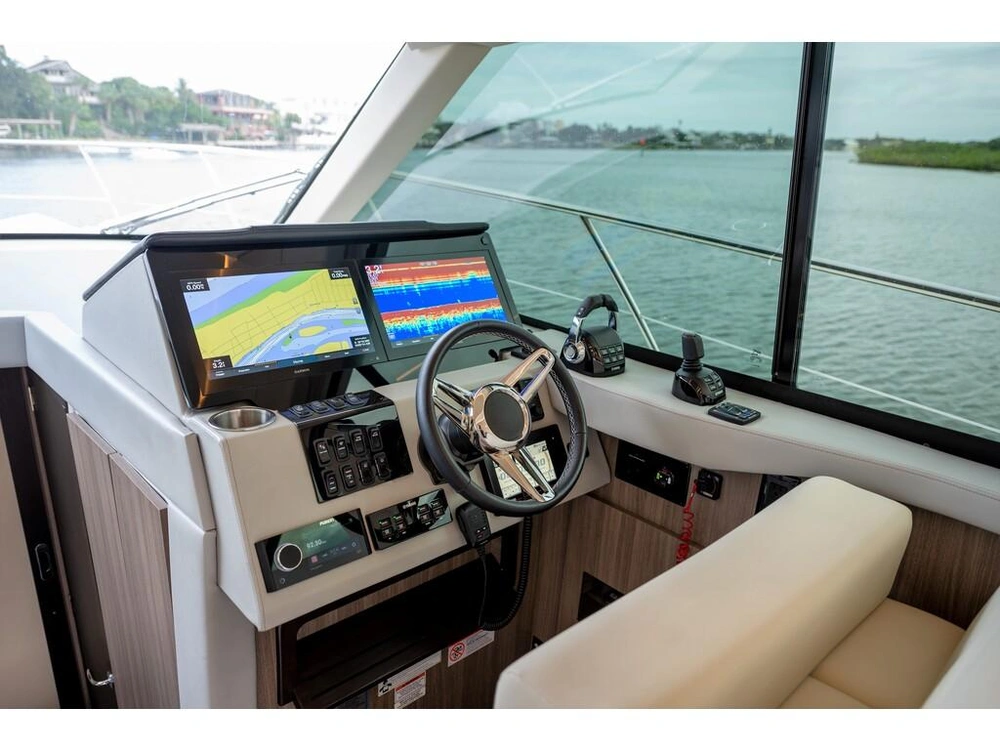 Regal 42 Fxo 2026 alt