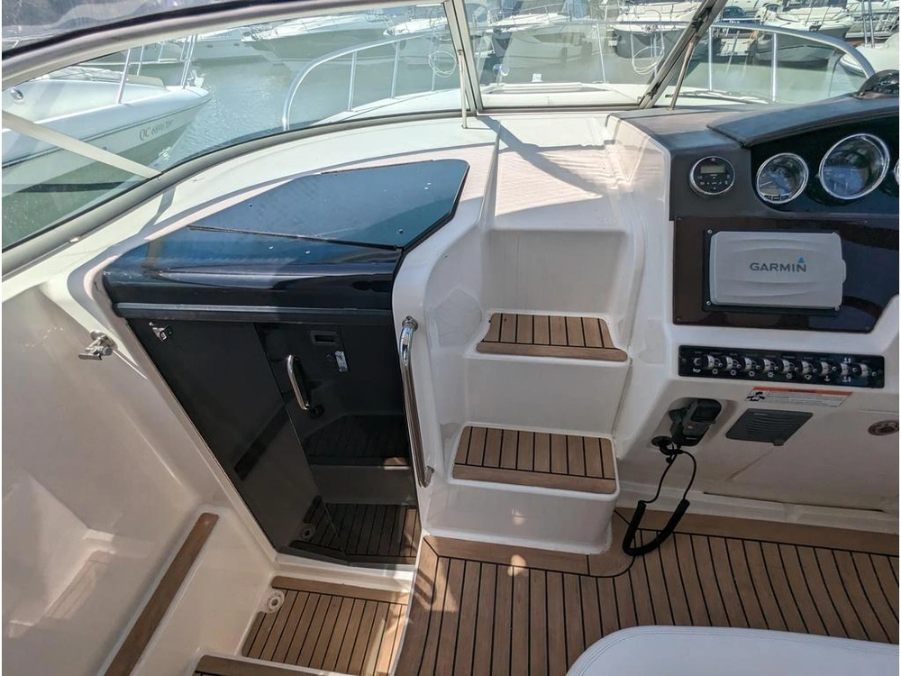 2010 Sea Ray 310 Sundancer alt