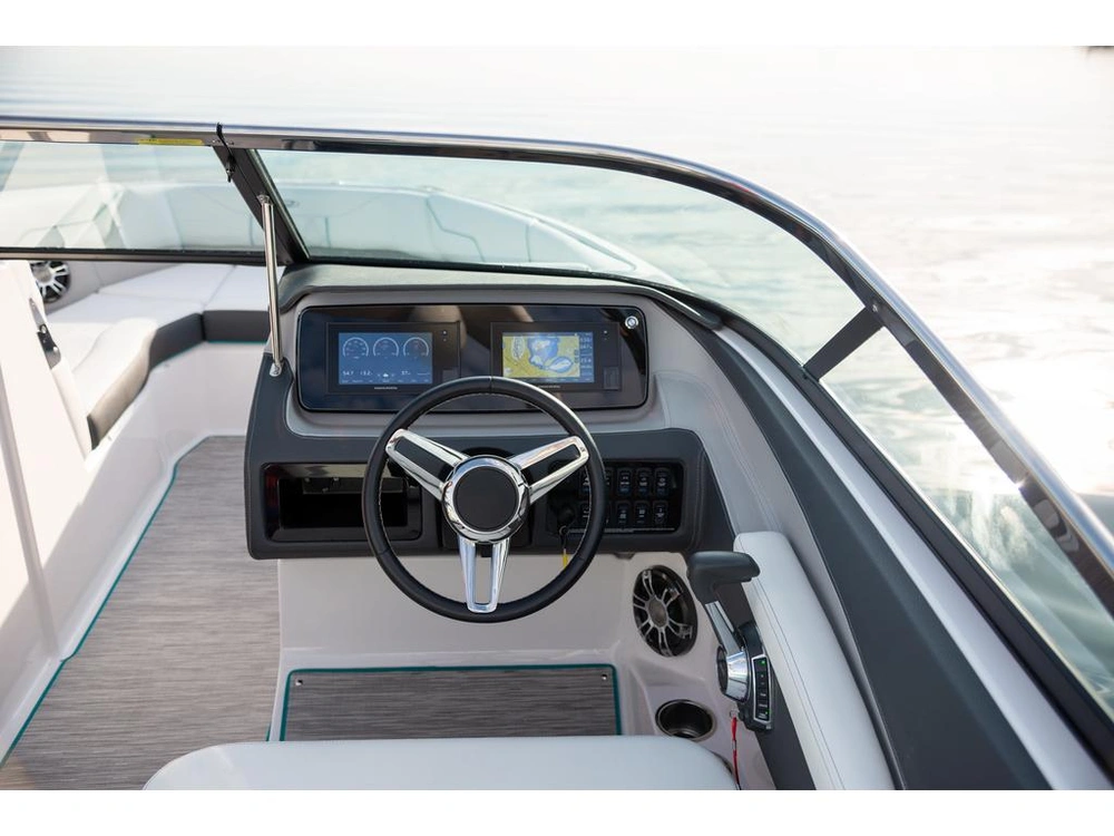 Regal Ls4 Surf 2026 alt