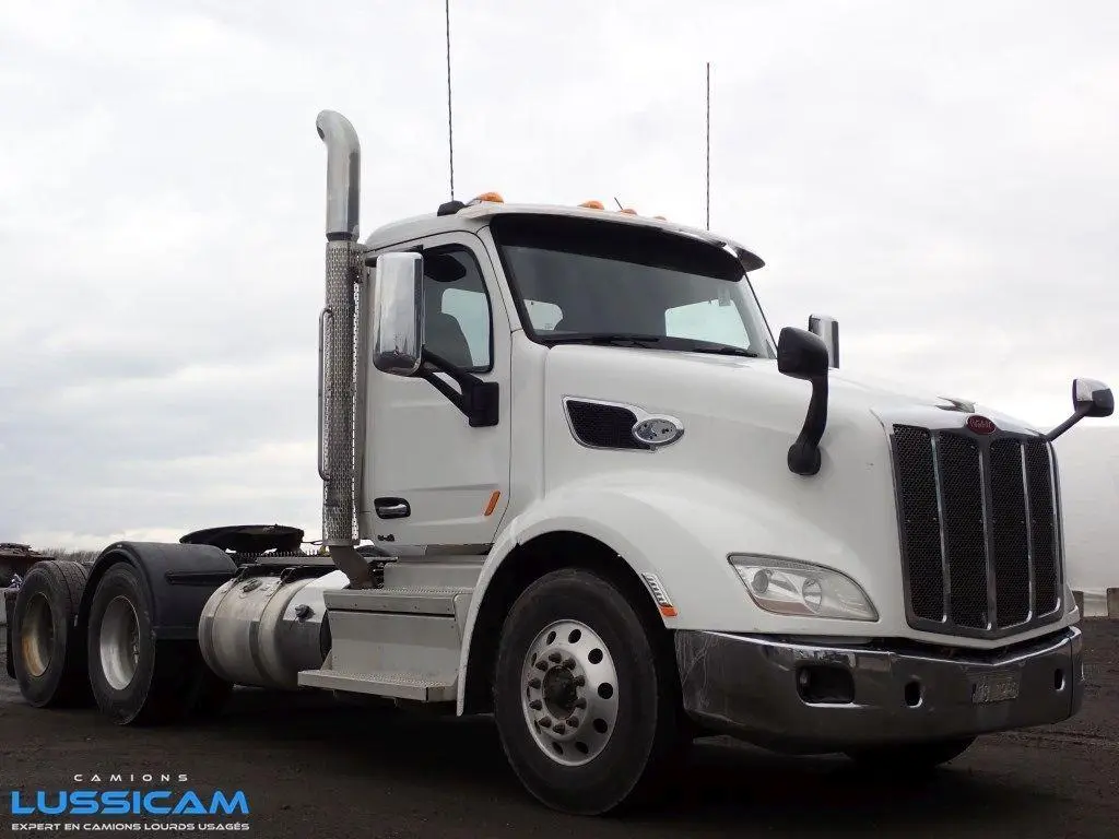 2020 Peterbilt 579
