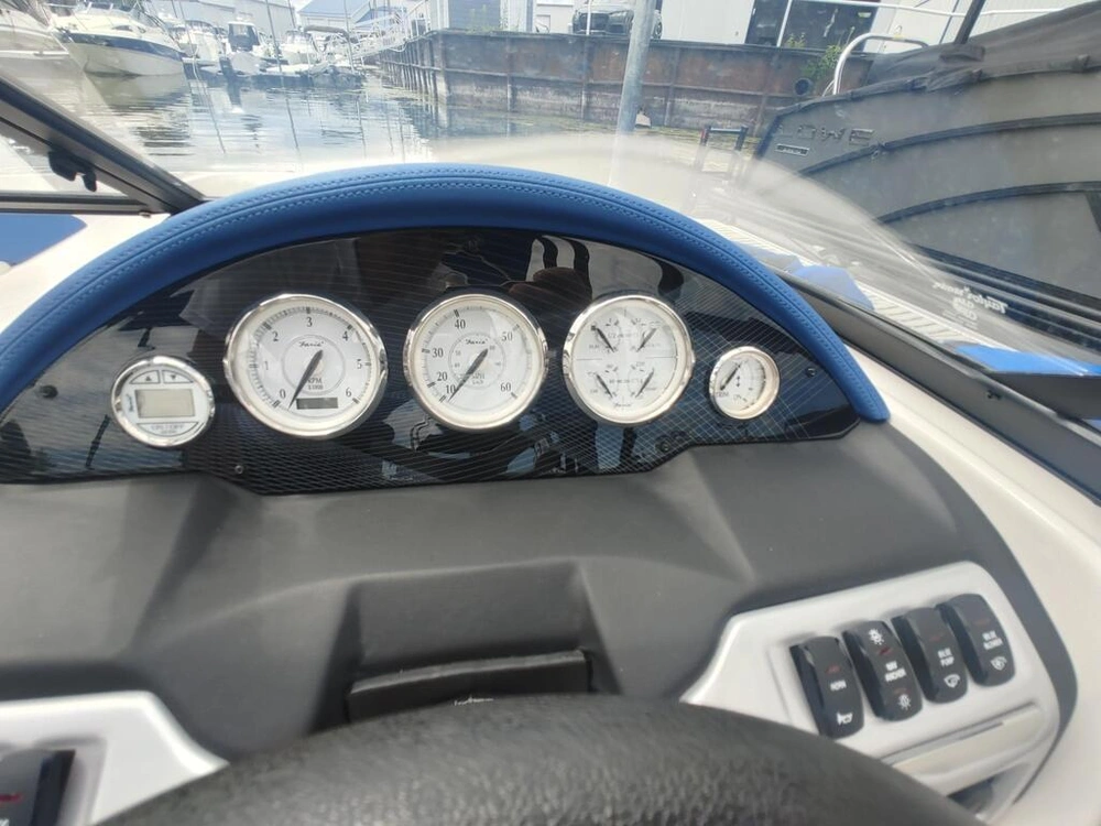 2017 Regal 1900 Esx alt