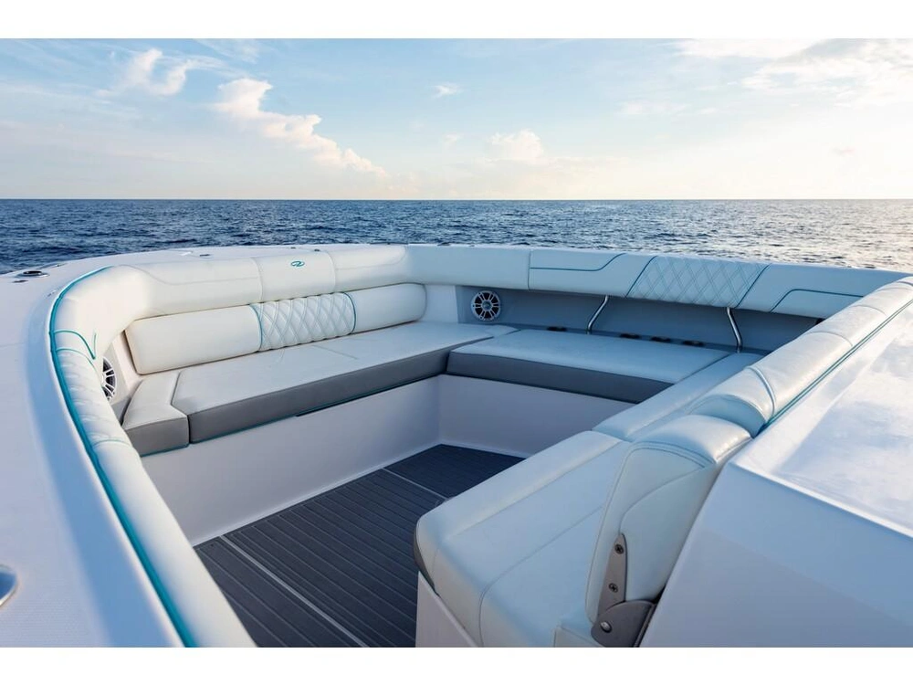 Regal Sav 38 2026 alt