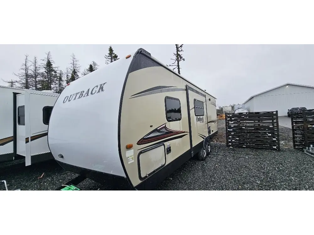 2016 Keystone RV OUTBACK 245TBH