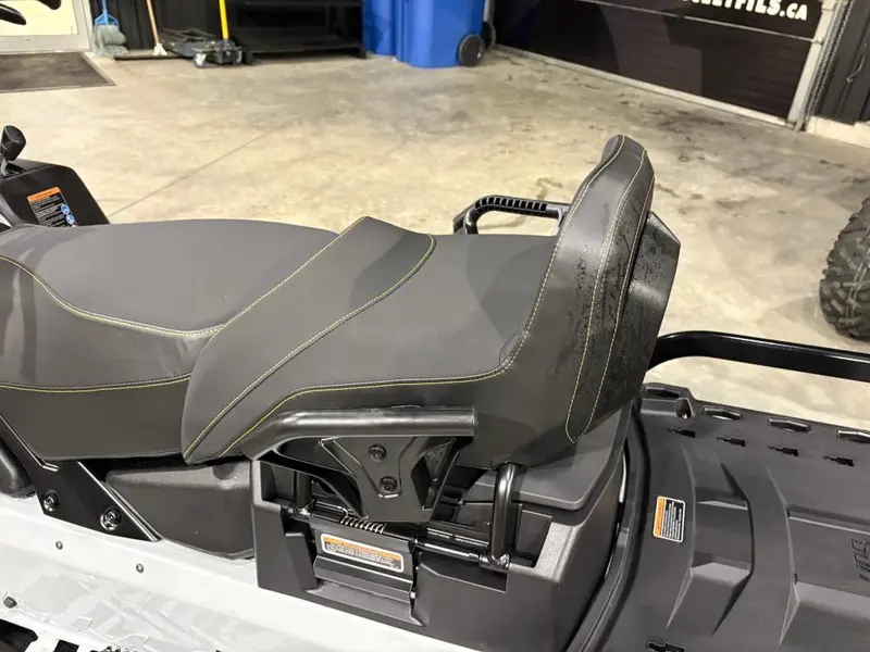 2025 Ski-Doo SKANDIC LE 20'' 600R E-TEC Silent Cobra 1.5'' E.S.