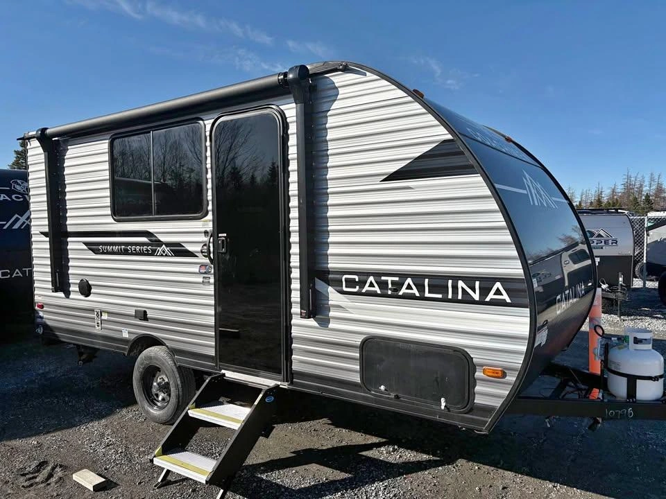 2025 Coachmen Catalina 154rbx alt