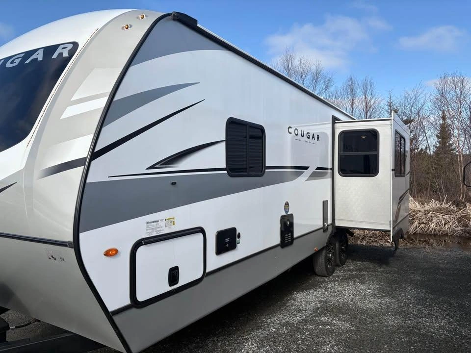 2024 Keystone Rv Cougar 25mle alt