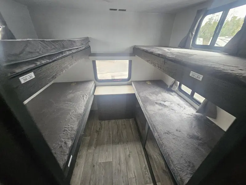2025 Venture RV Sienna 281VQB MEILLEUR PRIX AU QUÉBEC thumbnail 10