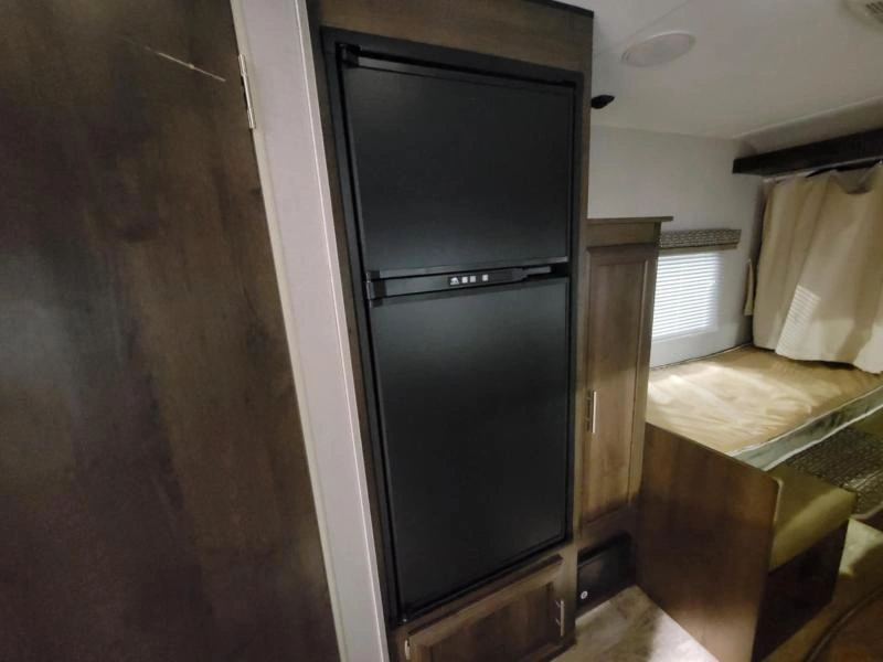 Autre Kz Escape Hybride E160r 2019 alt