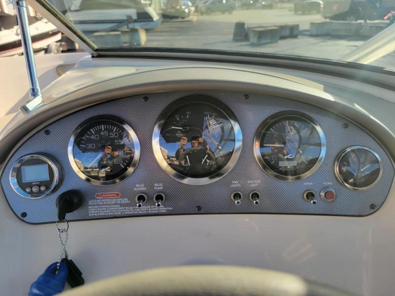 2005 Sea Ray 205br alt