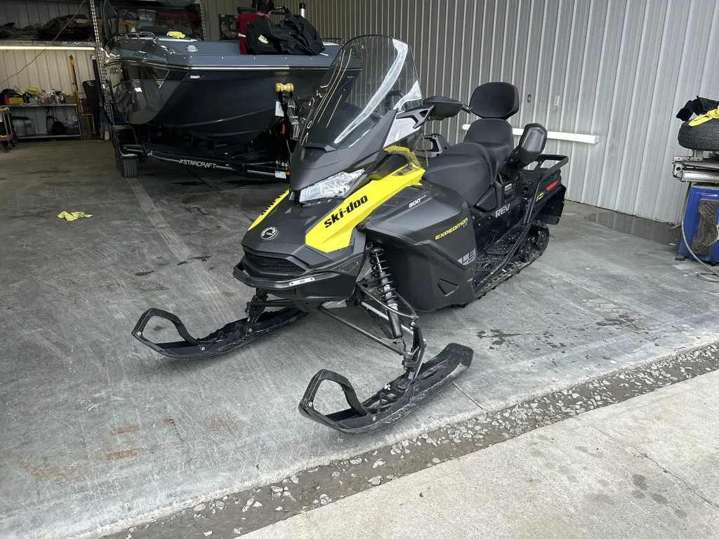 2020 Ski-Doo Expedition Le 900 Ace