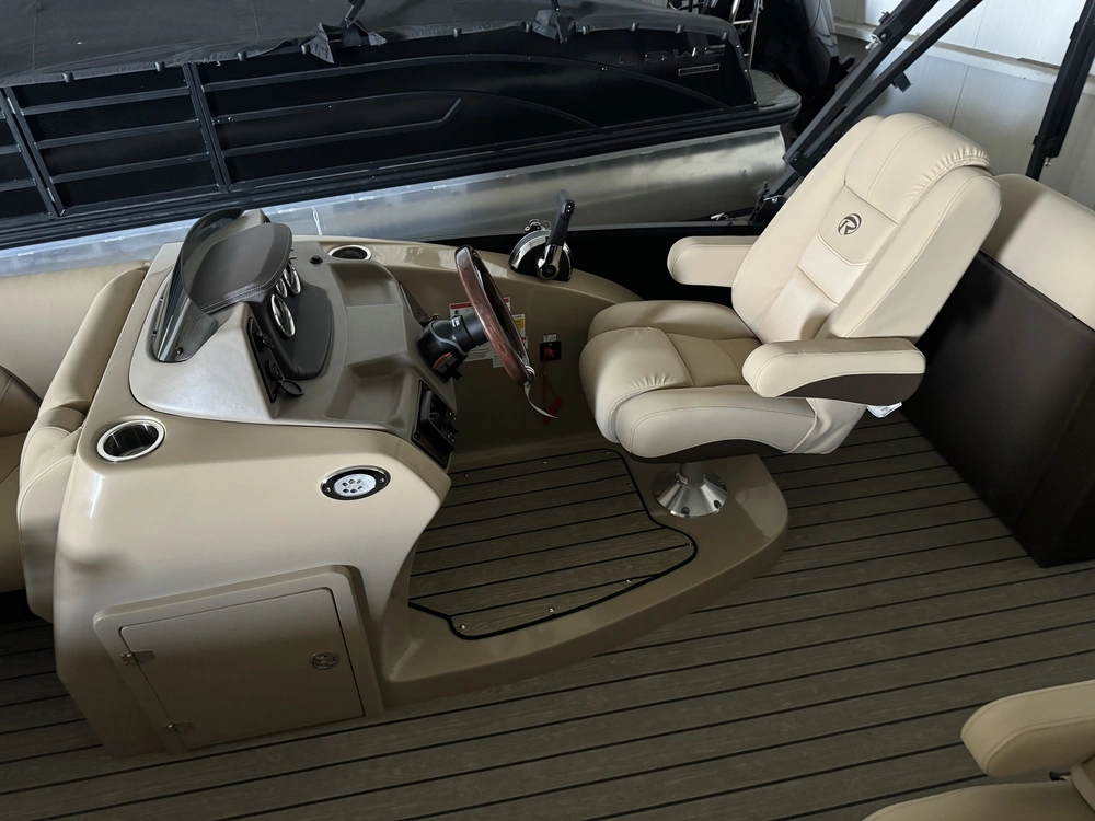 Lowe Boats Lr 23 Rf 2023 alt