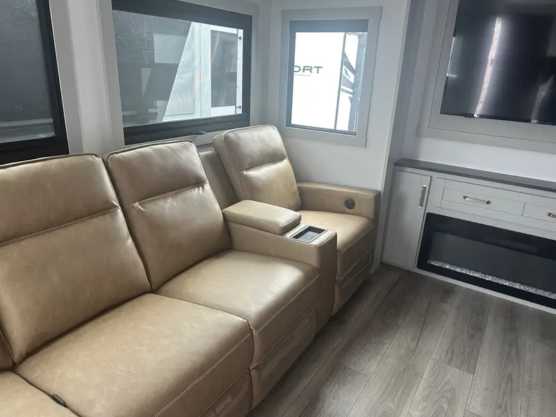 2025 Brinkley RV Z-AIR 295