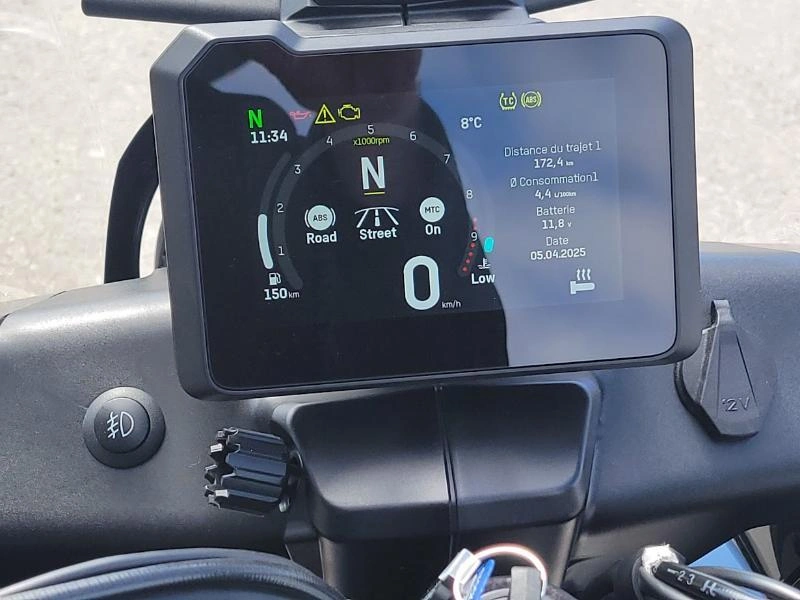 Husqvarna Norden 901 2024 alt