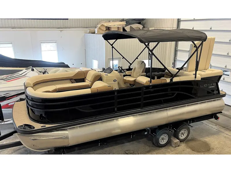 Lowe Boats SS230 2022