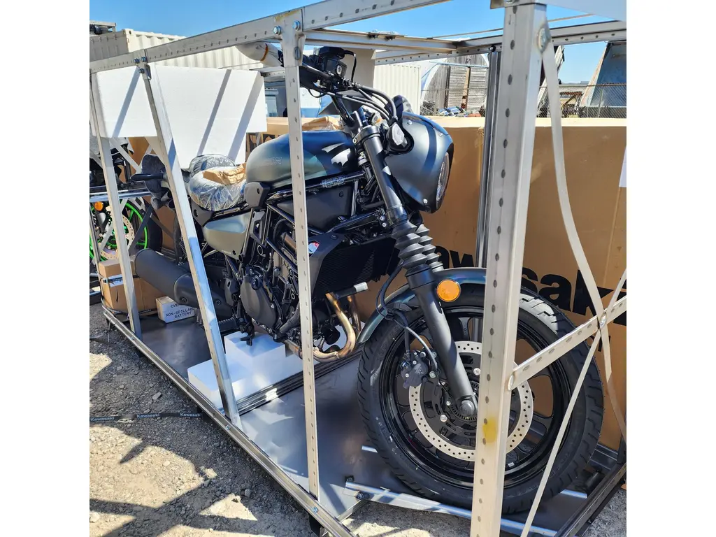 2025 Kawasaki Eliminator 500 SE 