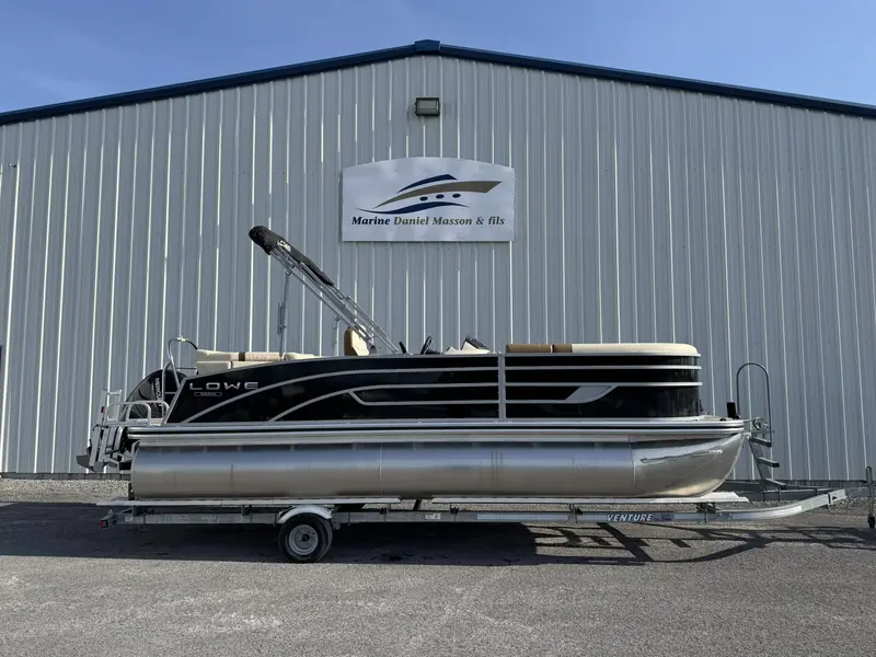 Lowe Boats SS 210 2023