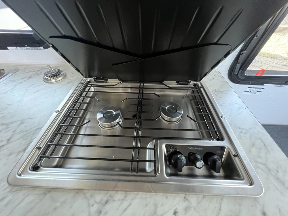 Prolite Lounge 13 Lounge 2025 alt