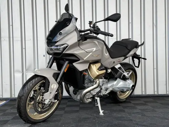 2024 Moto Guzzi V100 Mandello  Aviazione Navale Liquidation